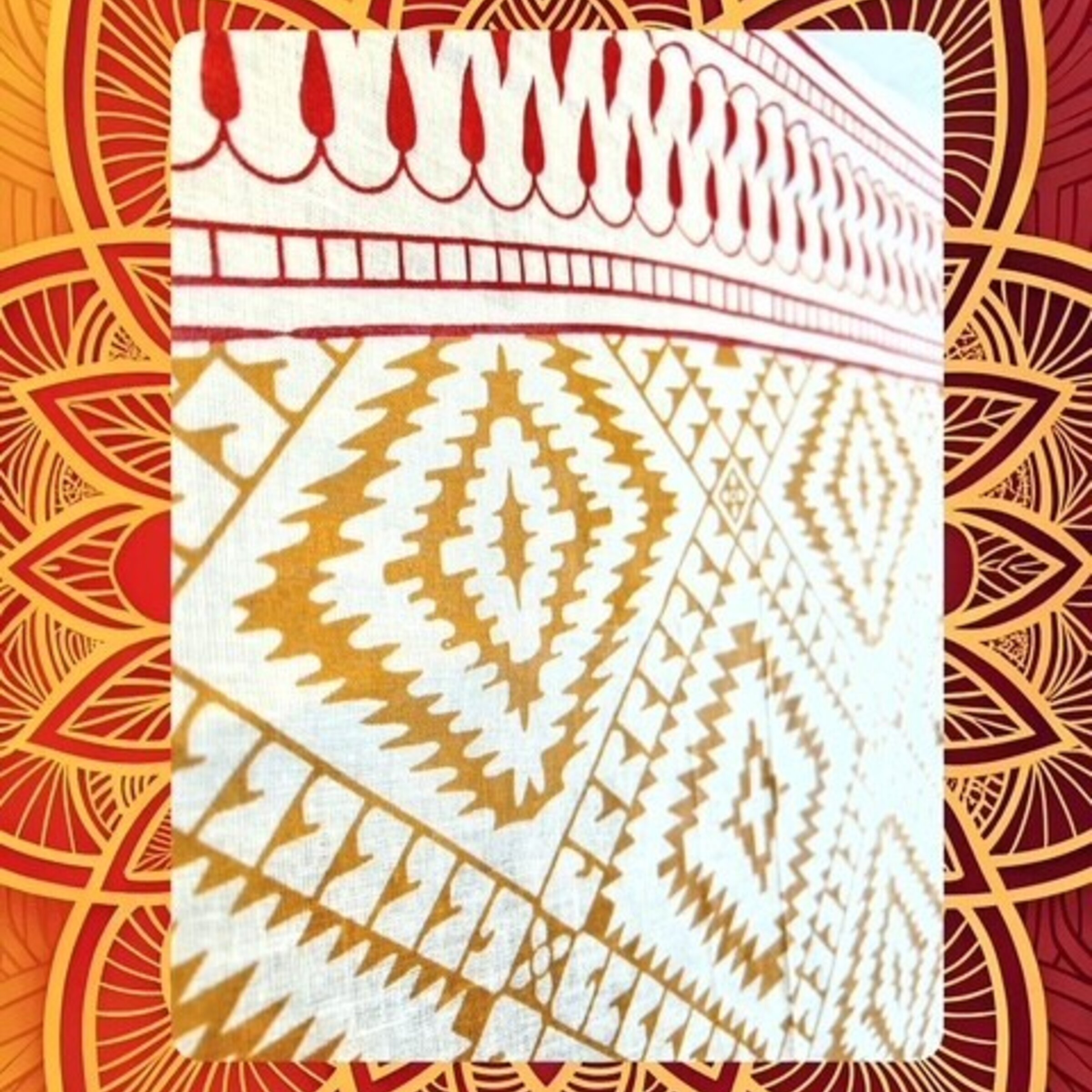 PAREOS